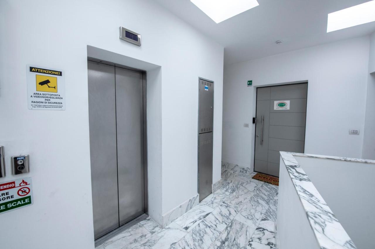 Apartment Attico Luxury Con Parcheggio E Terrazza Vista Mozzafiato *