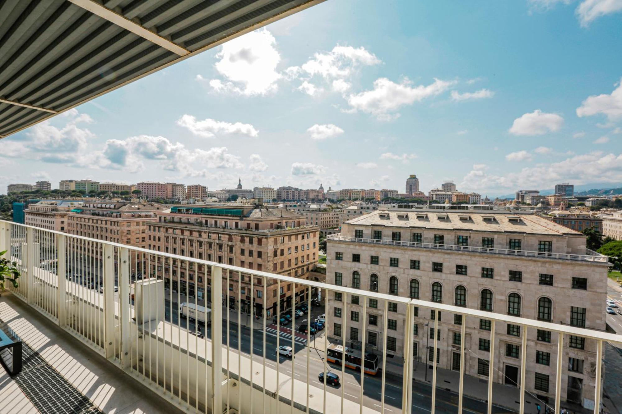 Attico Luxury Con Parcheggio E Terrazza Vista Mozzafiato Appartement