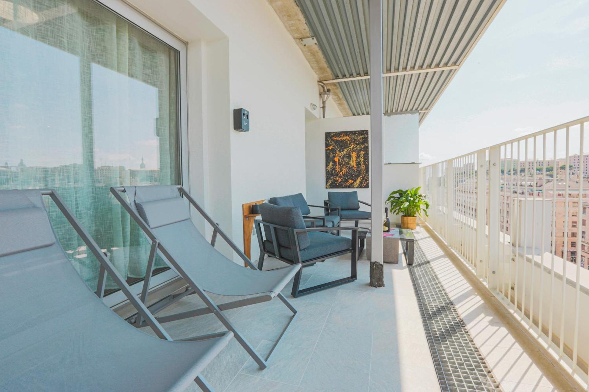 Attico Luxury Con Parcheggio E Terrazza Vista Mozzafiato Apartment *